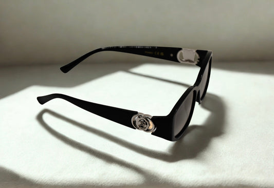 Two Ring Silver Flower Hinge Black Sunglasses
