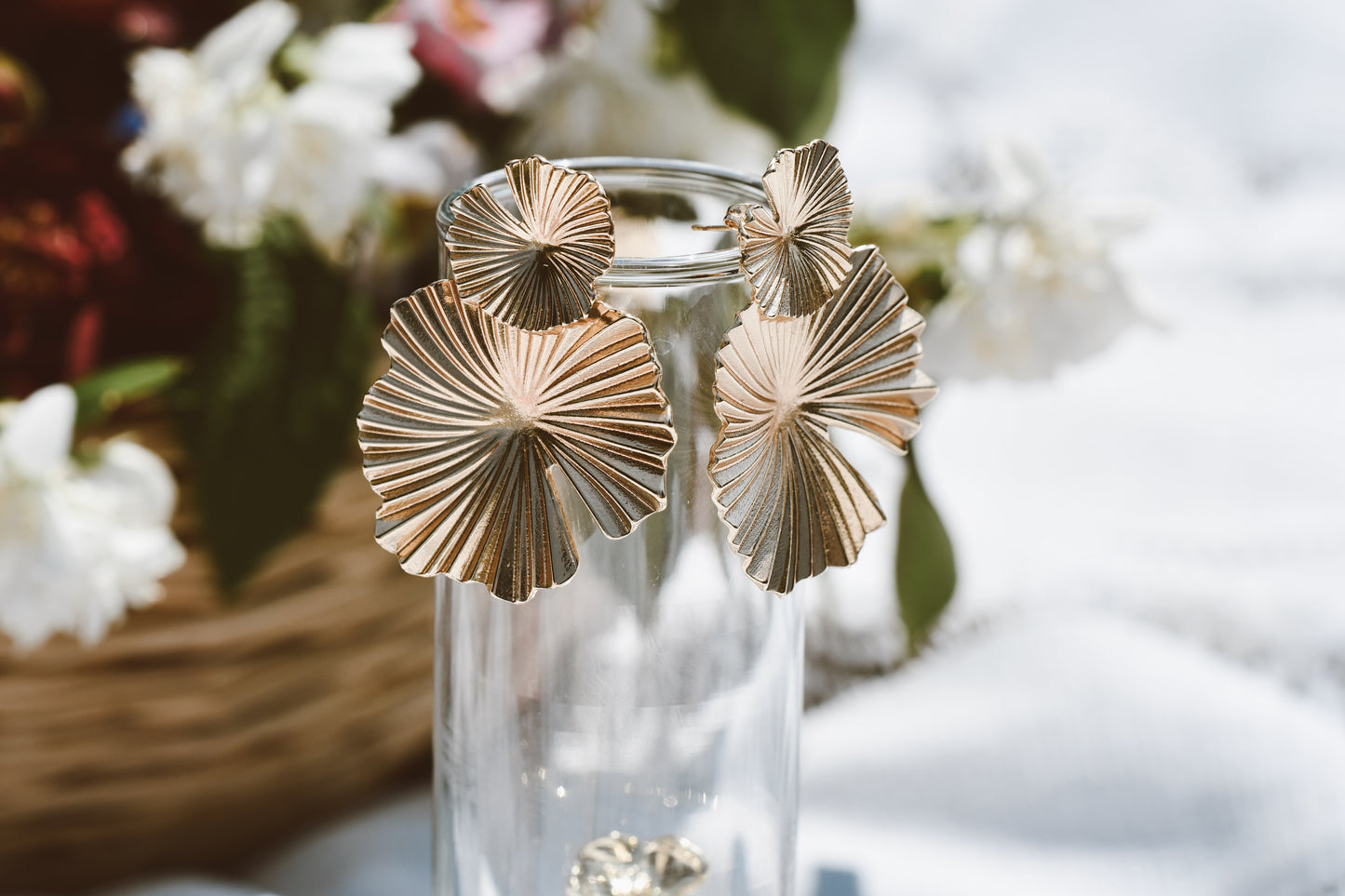 16k Gold plated leaf Drop