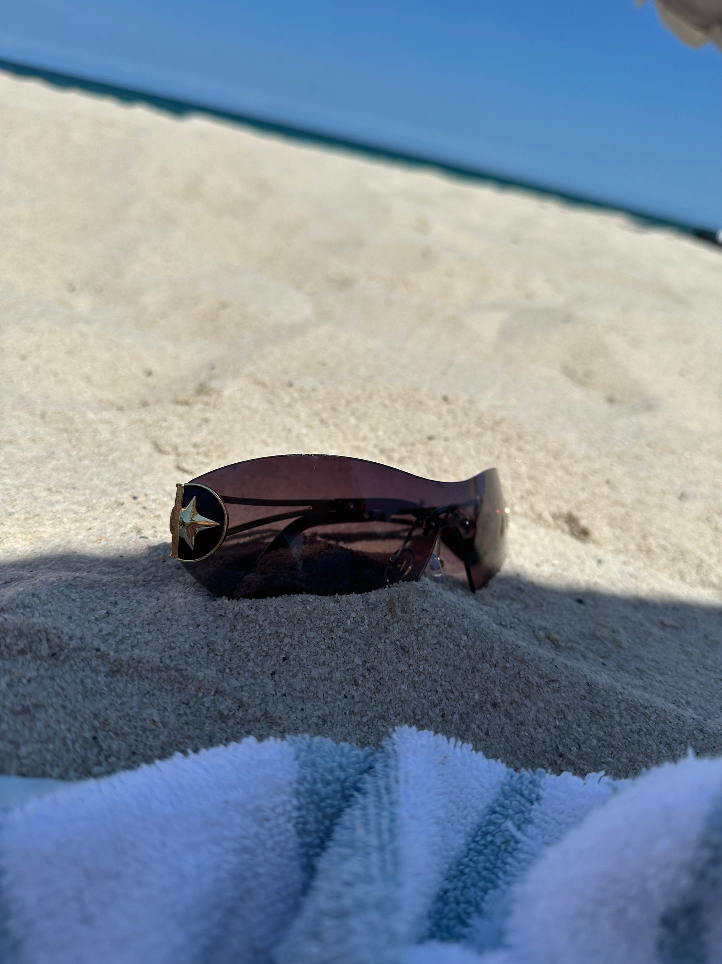 Brown Y2K Gold Star Frame